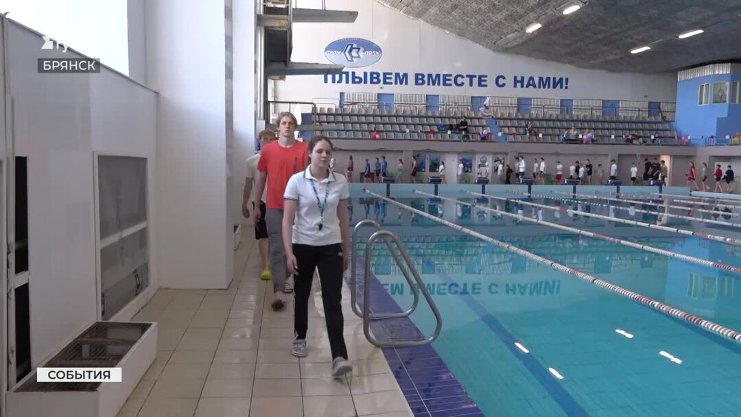 Артём Бородин и Полина Шевцова стали победителями Кубка губернатора по плаванию