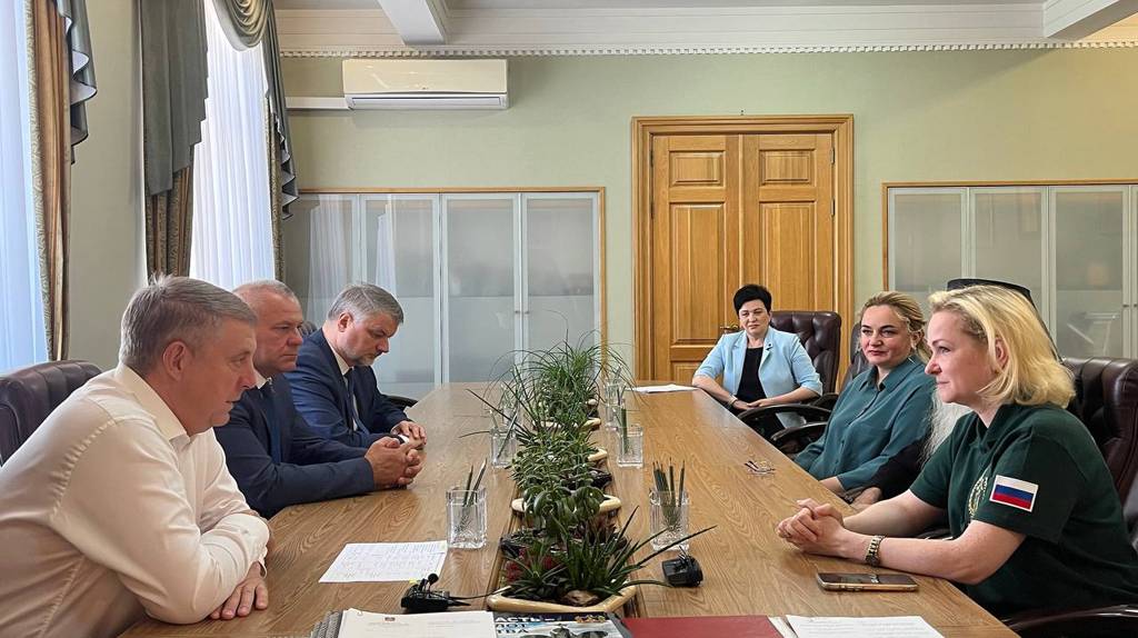 В брянском правительстве обсудили поддержку участников специальной операции