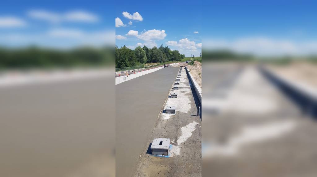 В Севском районе по нацпроекту продолжается ремонт моста через реку Уль