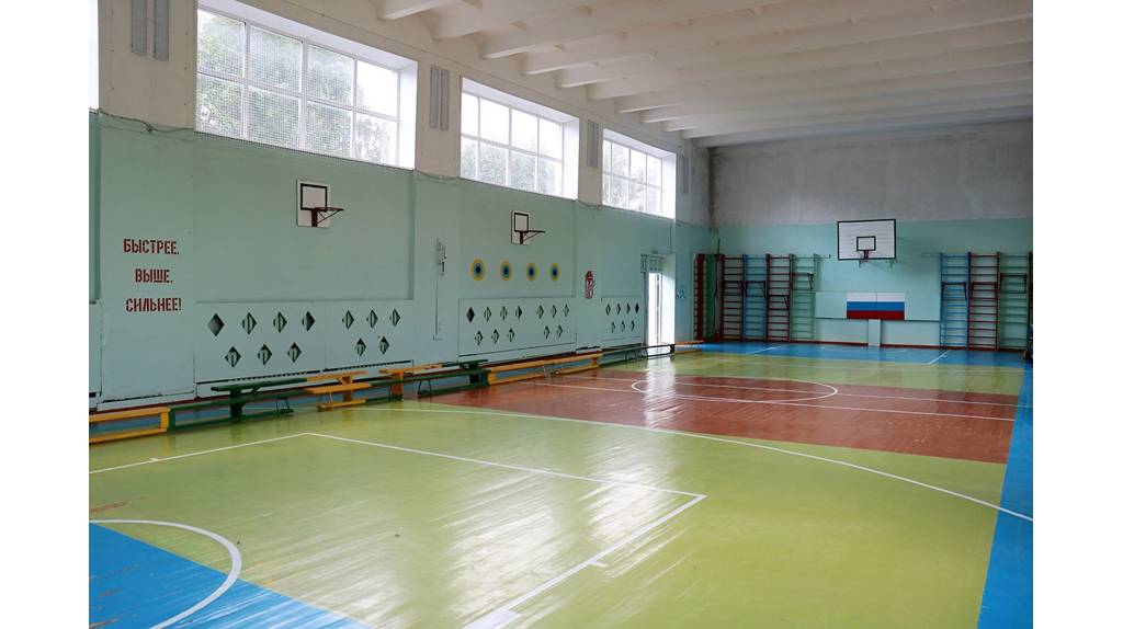 В 2024 году на ремонт кровель в школах и детских садах Брянска выделили свыше 80 млн рублей