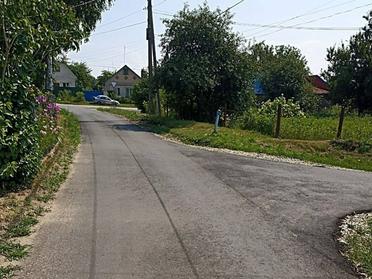 В брянском Стародубе завершили капитальный ремонт дороги по улице Островского