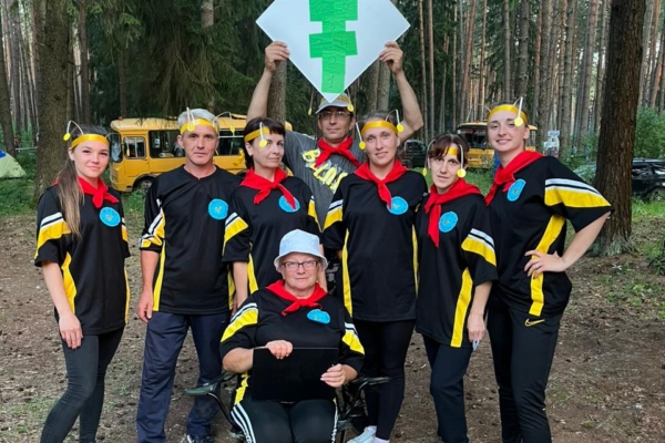 Сборная педагогов  Рогнединского района приняла участие в учительском  туристическом слёте в г. Жуковка