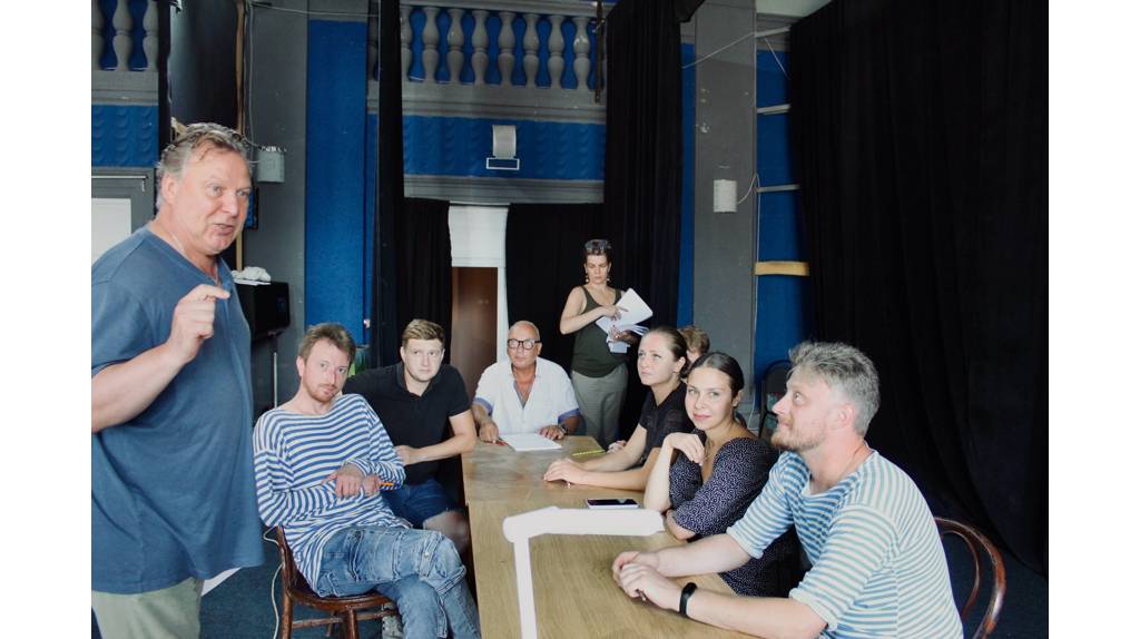 В Брянском театре юного зрителя проходит творческая лаборатория для молодых режиссеров