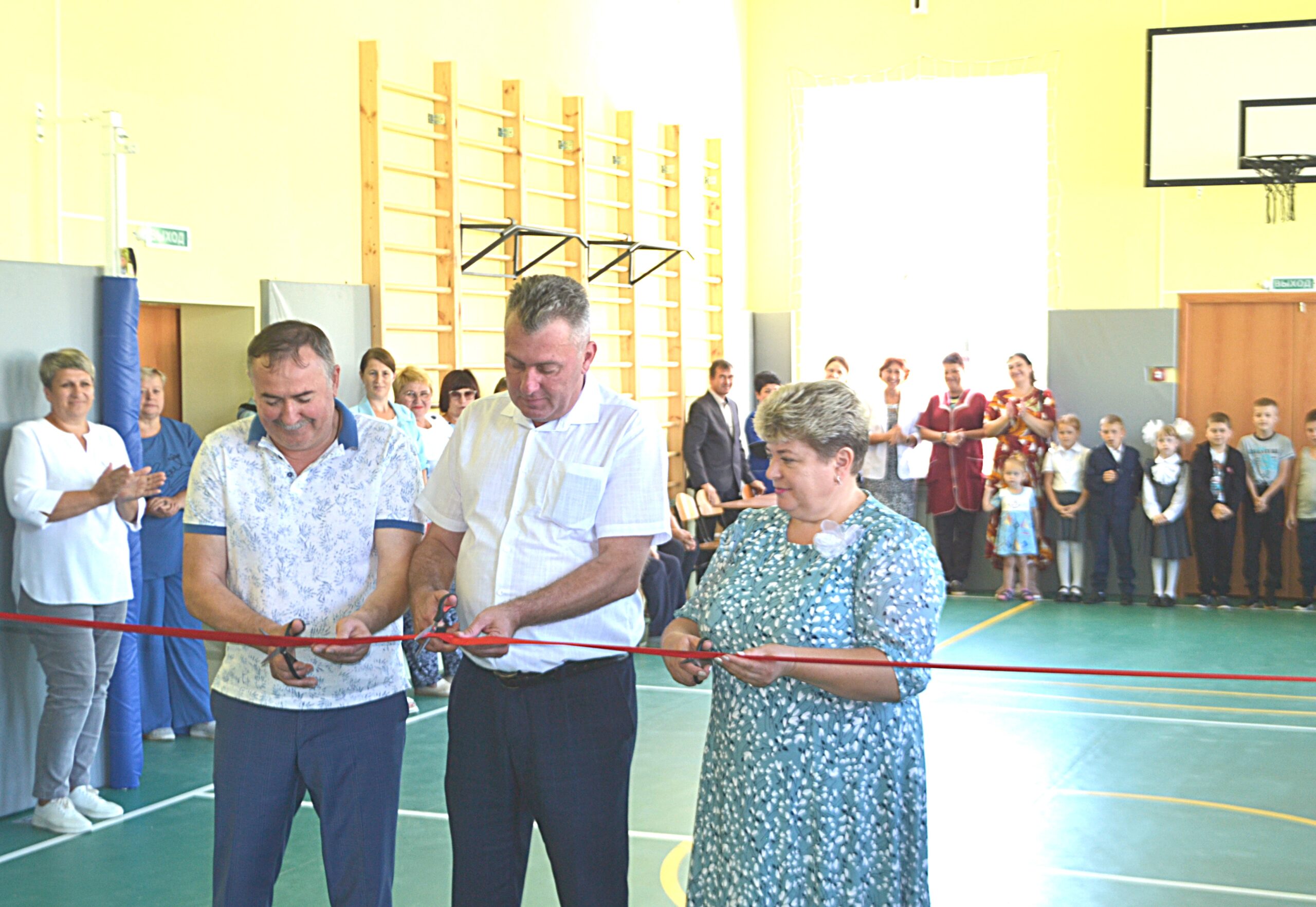 В Гобикской средней школе — обновлённый спортзал. Рогнединский район.