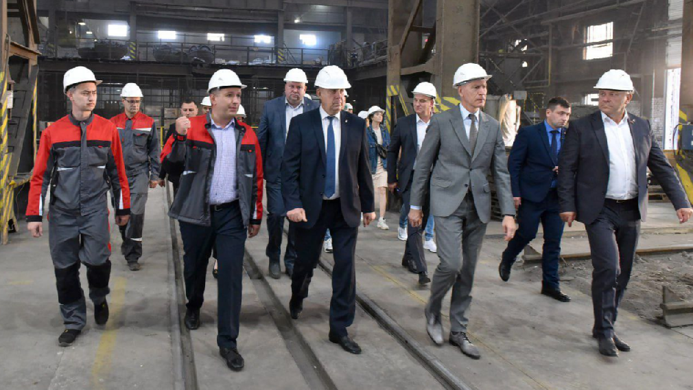 Брянский губернатор Александр Богомаз посетил предприятие «Сталь-Трейд»