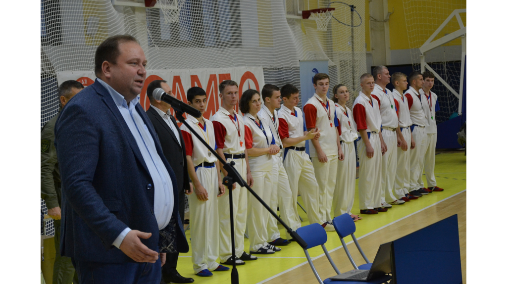 В Брянске проходит турнир в честь Всероссийского дня самбо