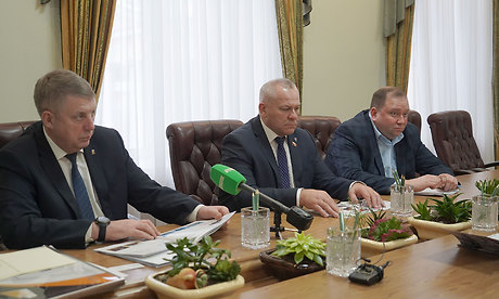 Рабочая встреча Губернатора с генеральным директором ООО «Строительно-дорожные машины»