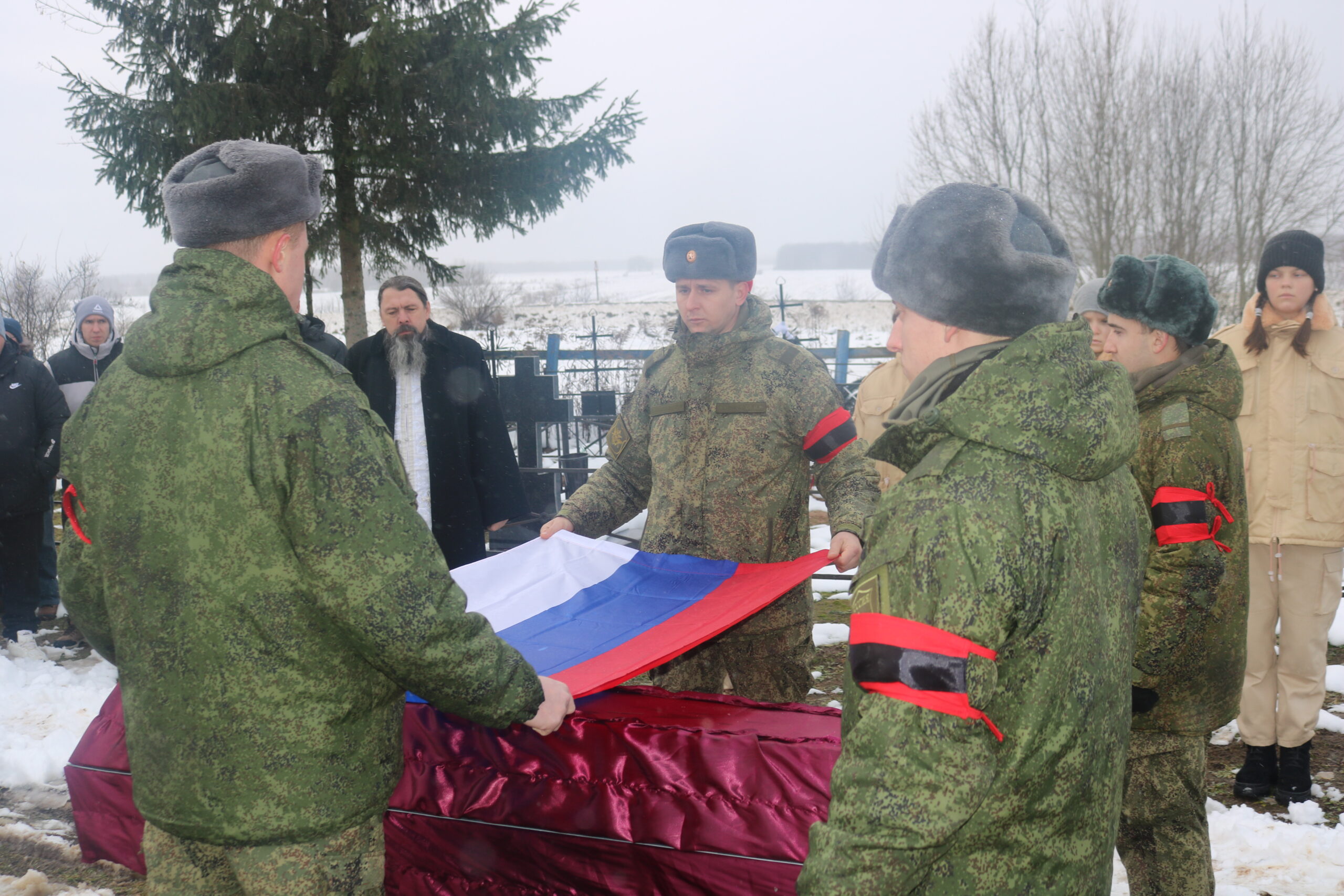В Рогнединском районе простились с участником СВО Дмитрием Чебоненко