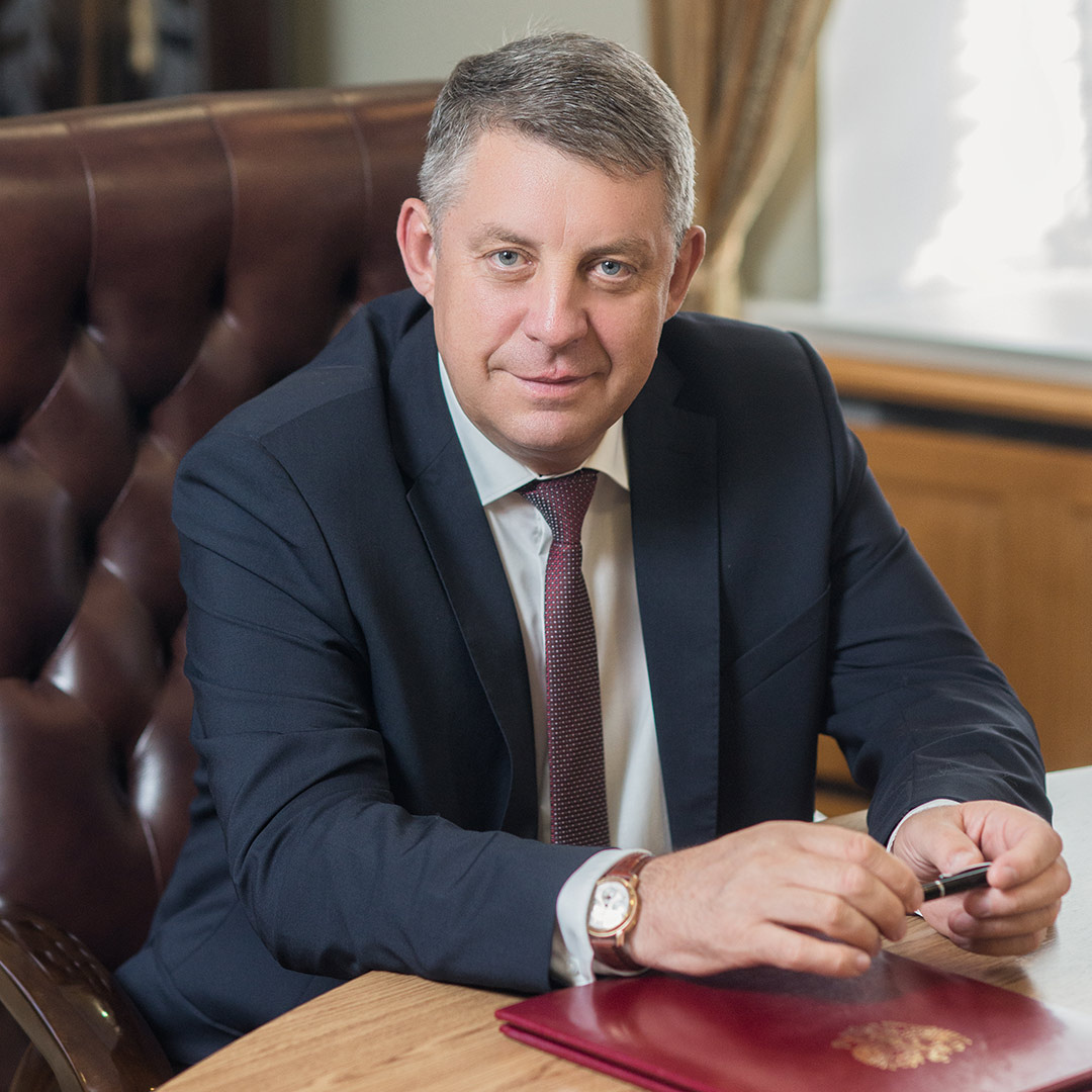 Коллектив Рогнединской районной газеты «Новый путь» с 90-летием выхода в свет первого номера поздравил Губернатор Брянской области А.В. Богомаз