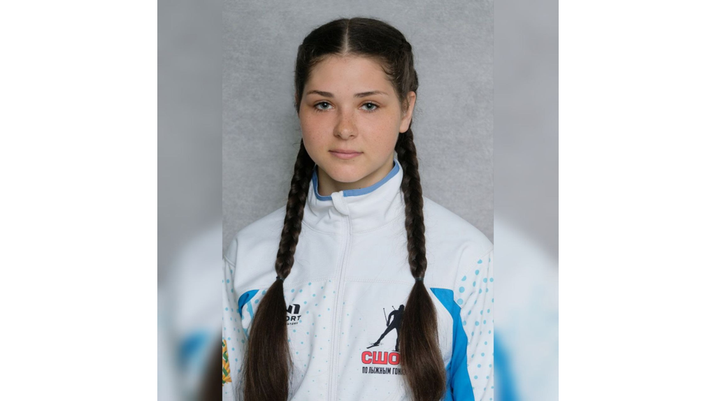 Брянская спортсменка Ангелина Стаселько завоевала бронзовую медаль на первенстве России по лыжным гонкам