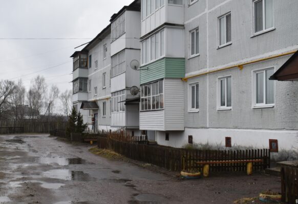 В брянской Клетне отремонтируют шесть дворов по нацпроекту