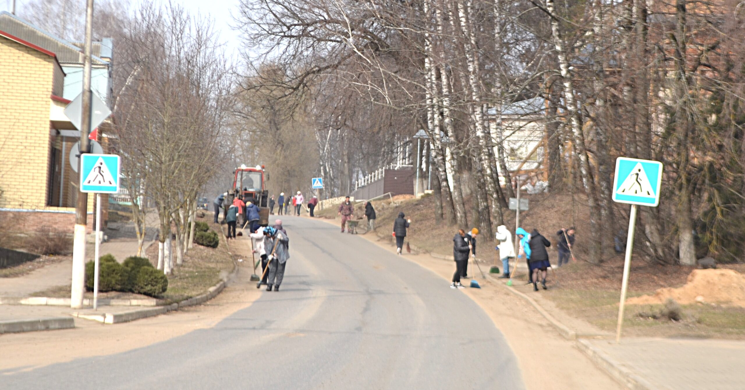 Уборка территории. Рогнедино