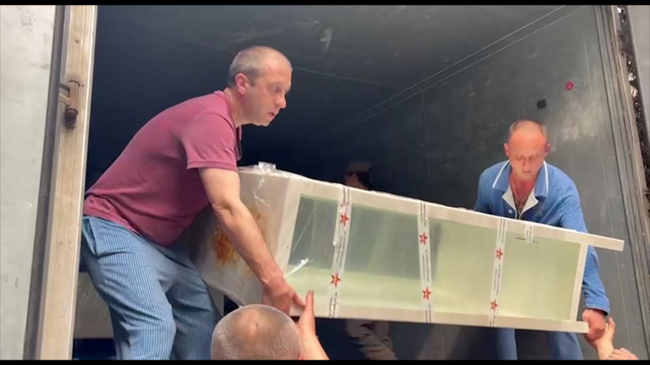 Брянский Народный фронт отправил военным медикам пять тонн гуманитарного груза