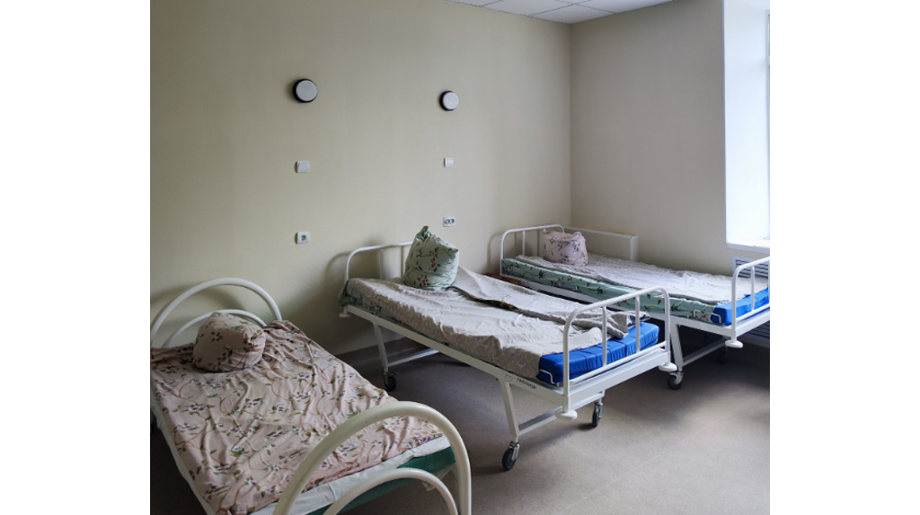 На Брянщине продолжается капитальный ремонт Выгоничской районной больницы