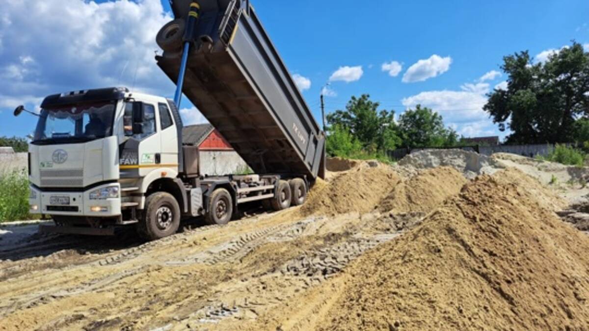 В Комаричском районе началась активная подготовка к предстоящему осенне-зимнему сезону