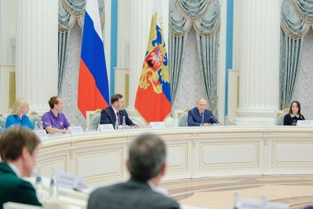 Владимир Путин утвердил Перечень поручений по итогам Наблюдательного совета платформы «Россия – страна возможностей»