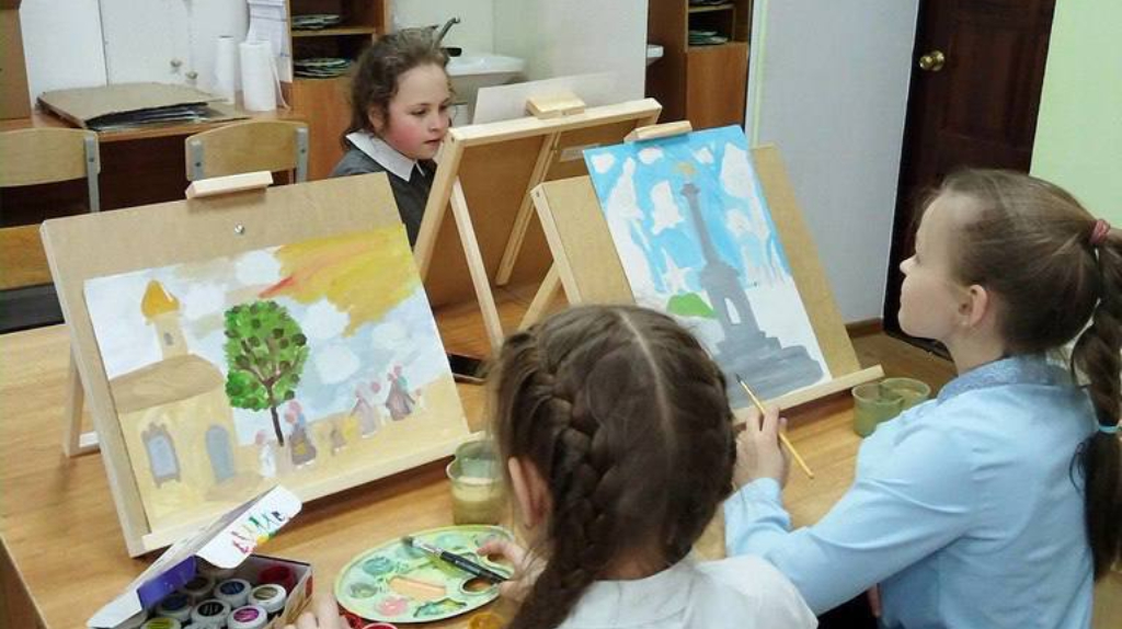 Для Глинищевской ДШИ купили новые музыкальные инструменты и оборудование