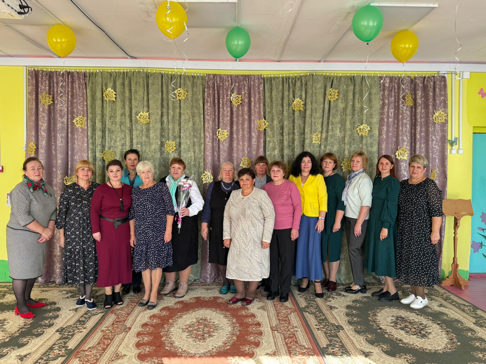 День работников дошкольного образования. Любить, воспитывать, учить — предназначено судьбой