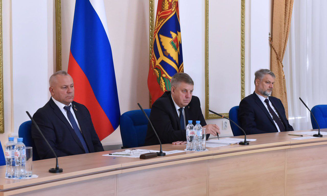 В брянском правительстве обсудили внедрение системы цифровой маркировки «Честный знак»