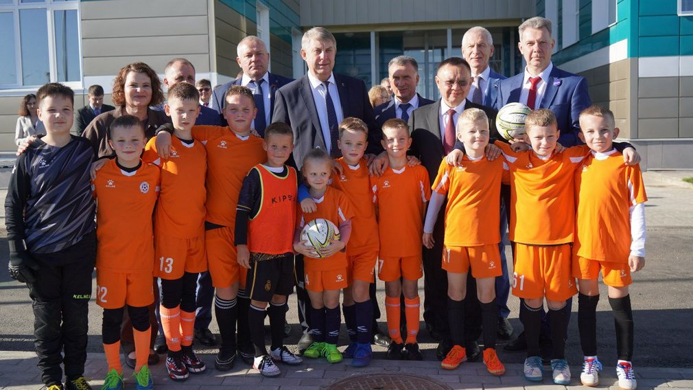 В Советском районе Брянска состоялось торжественное открытие новой школы