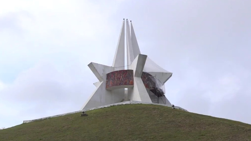 В Брянске началась реставрация мозаичного панно на Кургане Бессмертия