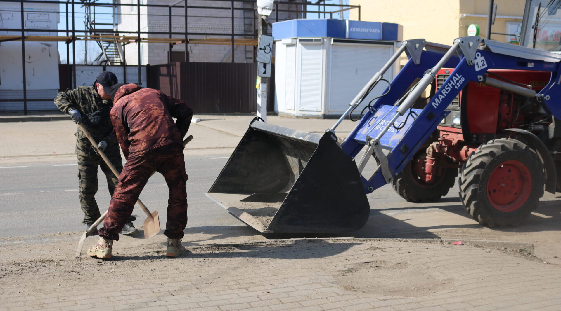 Общеобластной субботник в Рогнедино