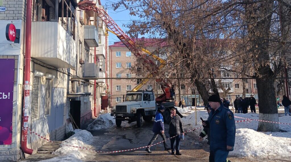 Жителей Брянска сплотила беда