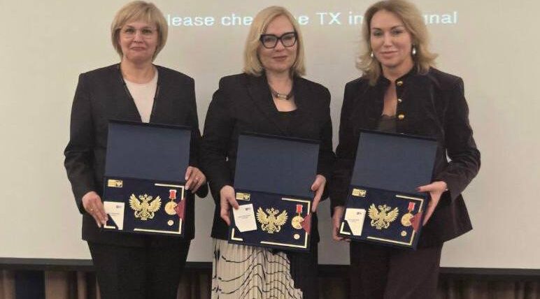 Женщины-руководители трёх приграничных управлений Почты России получили знак «За мужество»