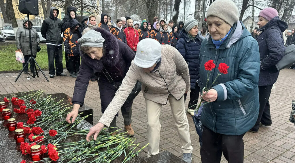 В Брянске состоялся митинг в память о жертвах фашистских концлагерей