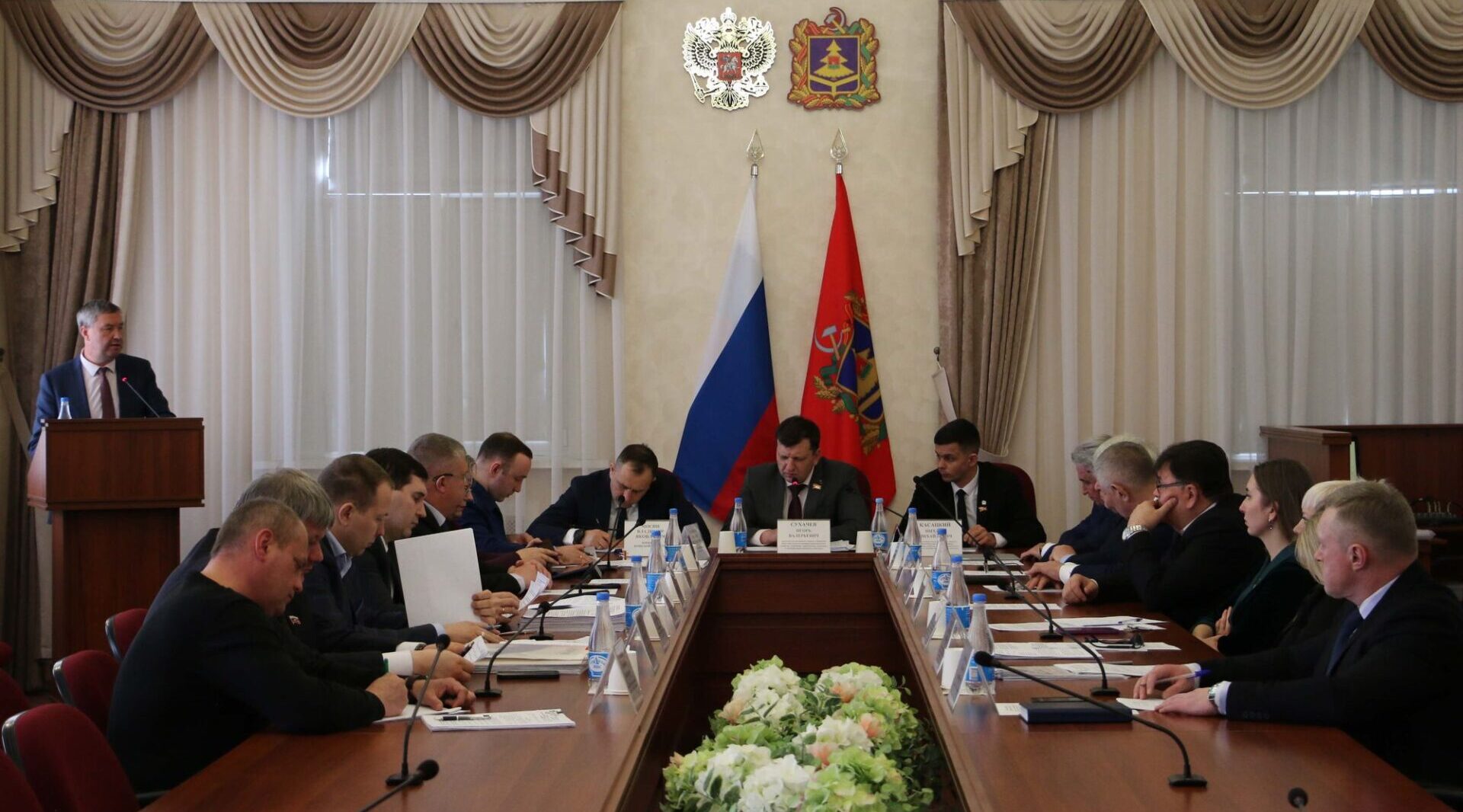 Депутаты облдумы обсудили ремонт дорог в Брянске и Клинцах