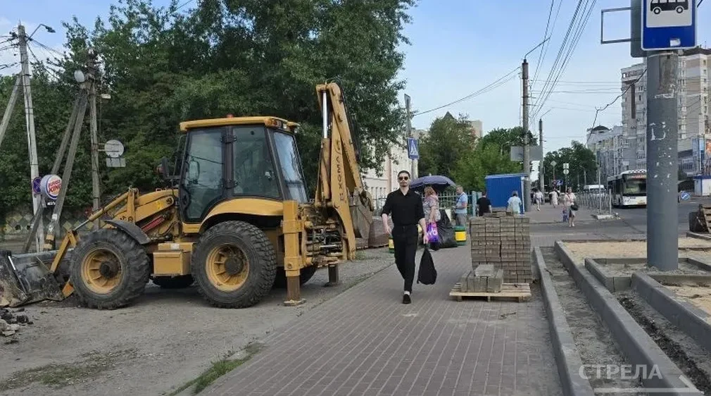 В Брянске проводят дорожные работы в районе автовокзала