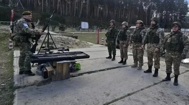 Врио губернатора Егор Ковальчук встретился с бойцами добровольческой бригады «БАРС-Брянск»