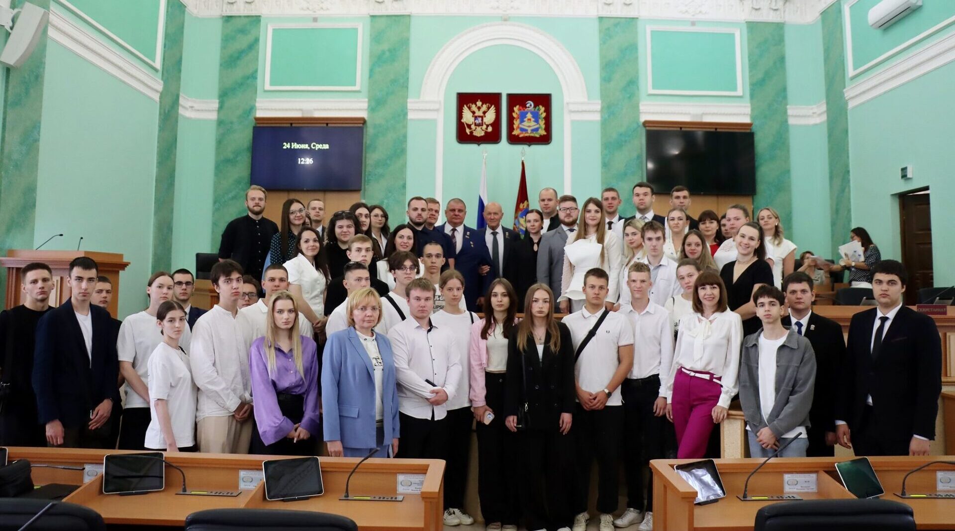 Вектор на будущее: Молодёжный парламент и студенты БГИТУ обсудили патриотическую работу