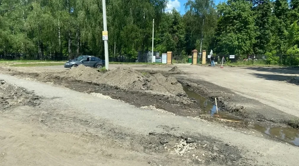 В Брянске к сентября завершат капремонт дороги на улице Донбасской