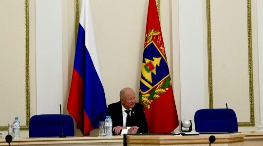В брянском правительстве обсудили ход уборки зерновых культур, рапса и картофеля
