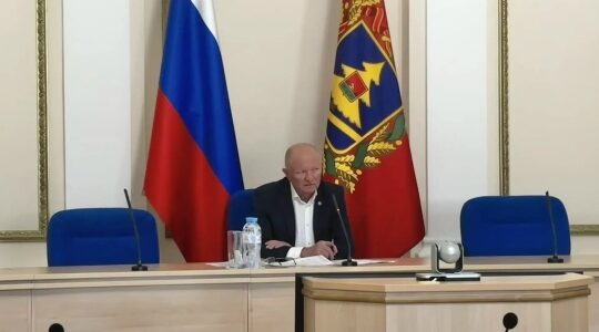 В правительстве Брянской области рассмотрели ход уборки зерновых, рапса и картофеля