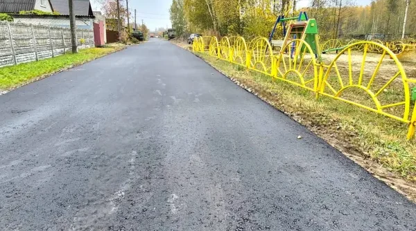 В брянском Сельцо продолжаются работы по ремонту дорог
