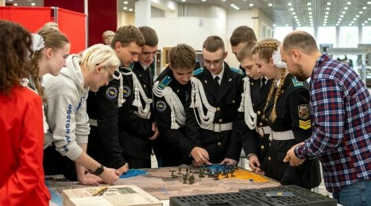 В Брянске прошла Всероссийская акция «День в музее для российских кадет»